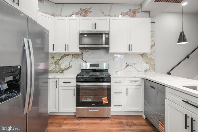 895 N 66TH ST, Philadelphia, PA 19151