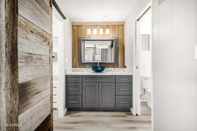 2727 E UNIVERSITY Drive 120, Tempe, AZ 85288