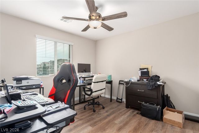 10814 Faulkner Run Avenue, Las Vegas, NV 89166