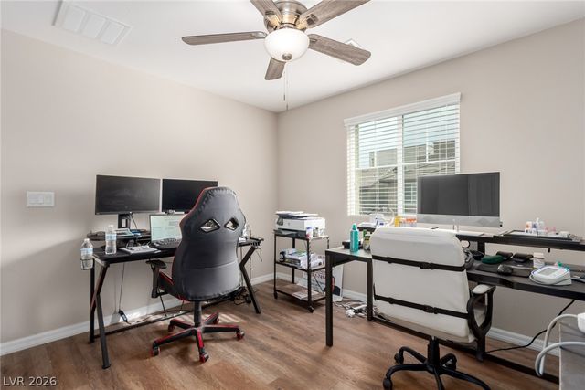 10814 Faulkner Run Avenue, Las Vegas, NV 89166