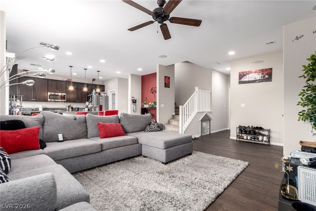 10814 Faulkner Run Avenue, Las Vegas, NV 89166