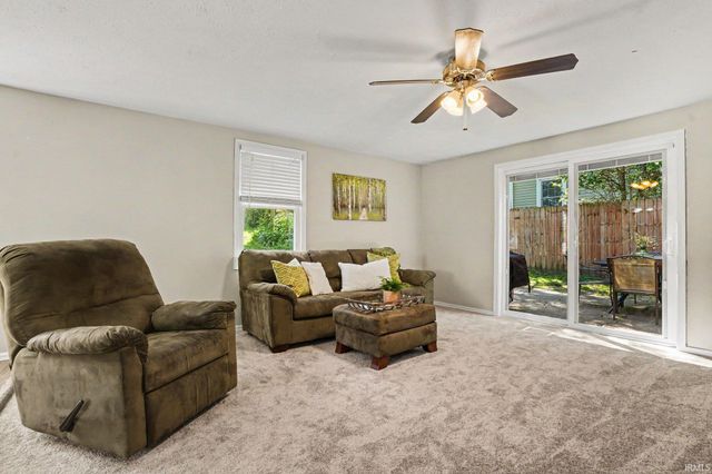2510 Woodmont Drive, South Bend, IN 46614