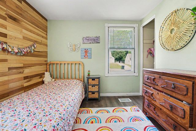 2510 Woodmont Drive, South Bend, IN 46614