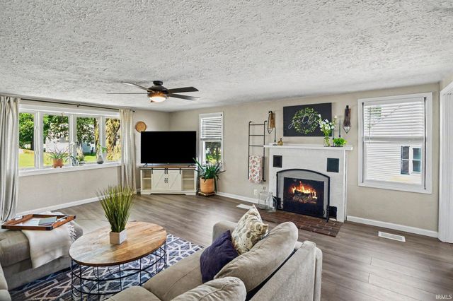 2510 Woodmont Drive, South Bend, IN 46614