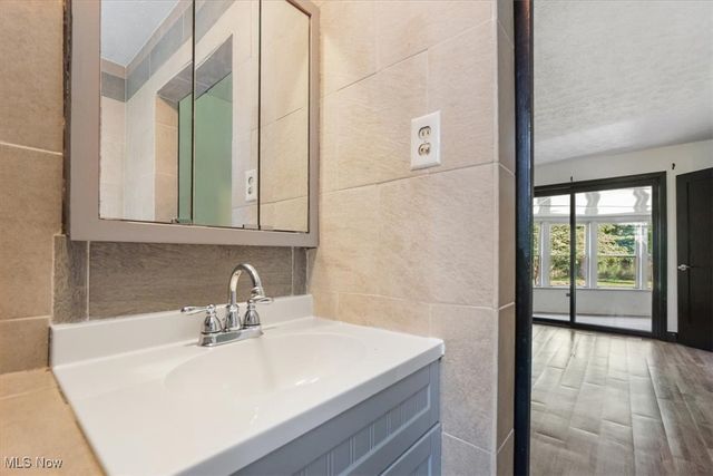 2712 Sycamore Lane, Stockport, OH 43787