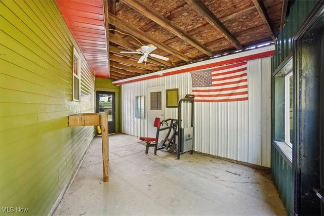 2712 Sycamore Lane, Stockport, OH 43787