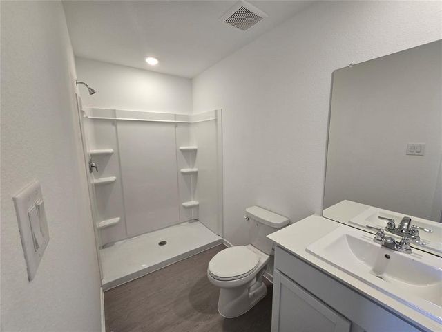 25601 Rose Creek Drive, Cleveland, TX 77328