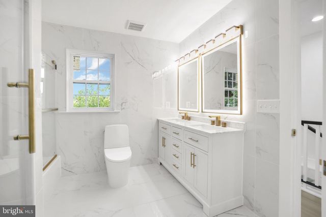 623 LONGFELLOW ST NW, Washington, DC 20011