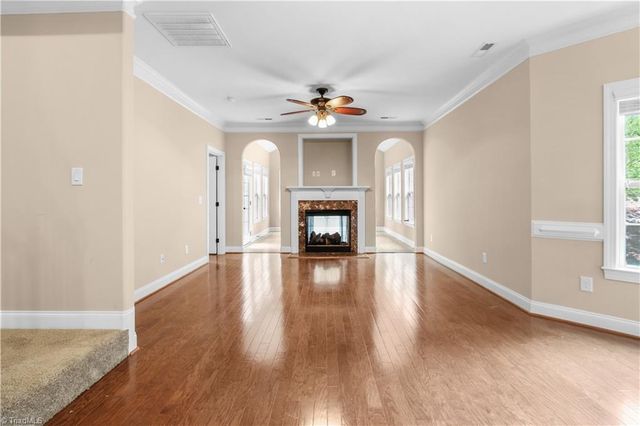 1444 Neville Gardens Lane, Winston-salem, NC 27103