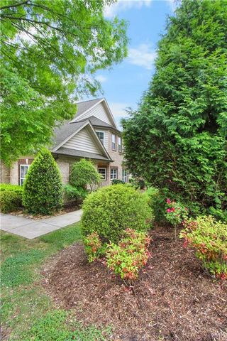 1444 Neville Gardens Lane, Winston-salem, NC 27103