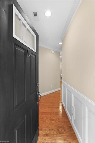 1444 Neville Gardens Lane, Winston-salem, NC 27103