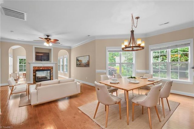 1444 Neville Gardens Lane, Winston-salem, NC 27103