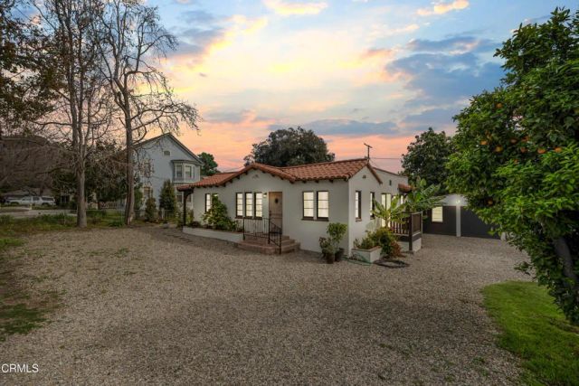 3880 Loma Vista Road, Ventura, CA 93003