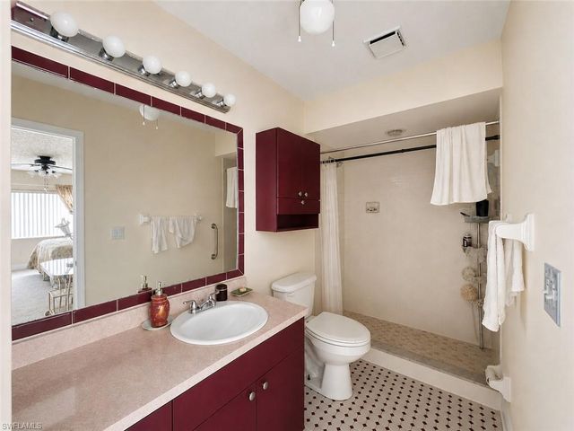 11220 Caravel CIR 203, Fort Myers, FL 33908