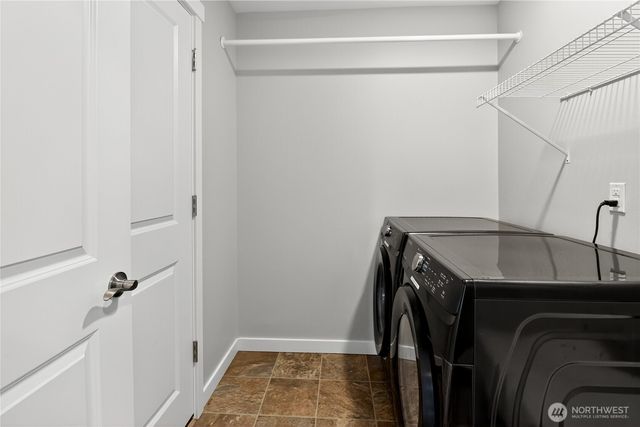 25900 243rd Avenue SE, Maple Valley, WA 98038