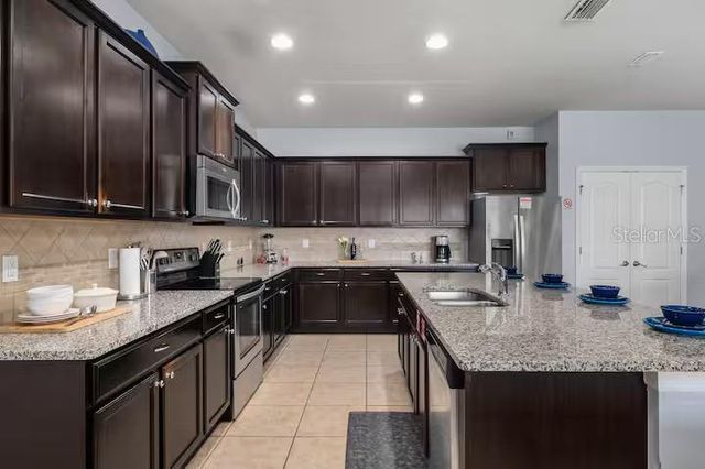 8853 RHODES STREET, Kissimmee, FL 34747