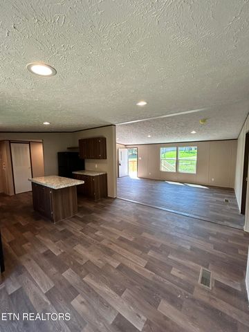 4821 Guinn Rd, Knoxville, TN 37931