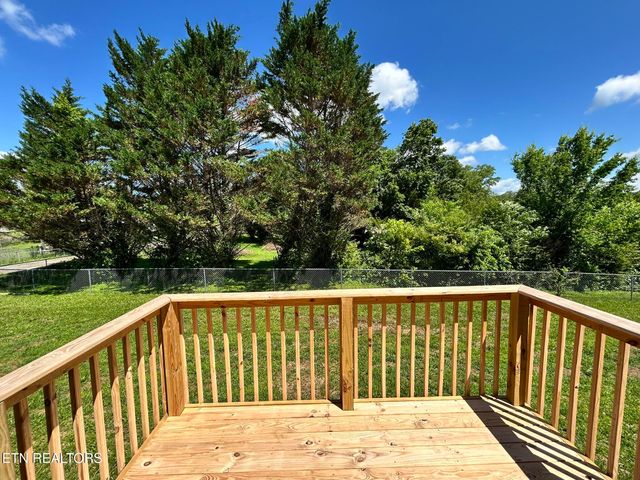 4821 Guinn Rd, Knoxville, TN 37931
