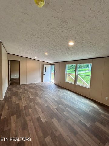 4821 Guinn Rd, Knoxville, TN 37931