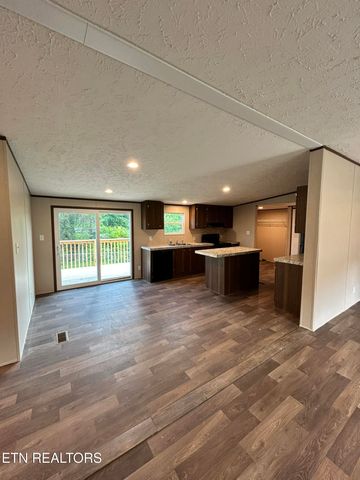 4821 Guinn Rd, Knoxville, TN 37931