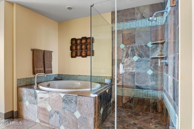 140 E RIO SALADO Parkway 610, Tempe, AZ 85281