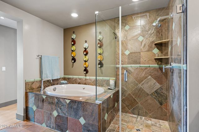 140 E RIO SALADO Parkway 610, Tempe, AZ 85281