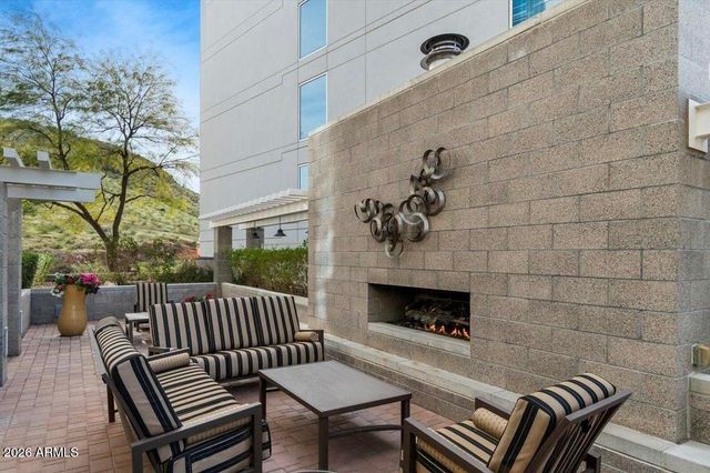 140 E RIO SALADO Parkway 610, Tempe, AZ 85281