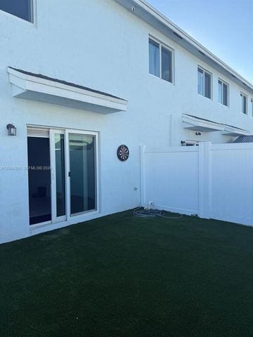 1020 NW 5th Ter, Florida City, FL 33034