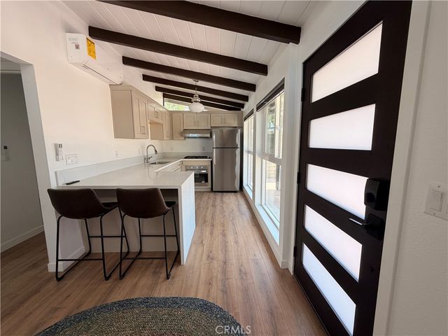 3035 A Lees, Long Beach, CA 90808