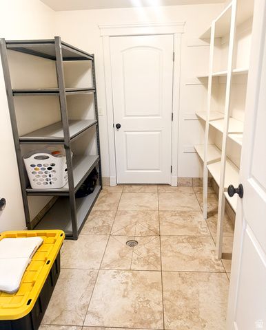 1629 S 150 W, Kaysville, UT 84037