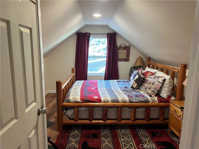 39307 Lark Road, Big Bear Lake, CA 92315