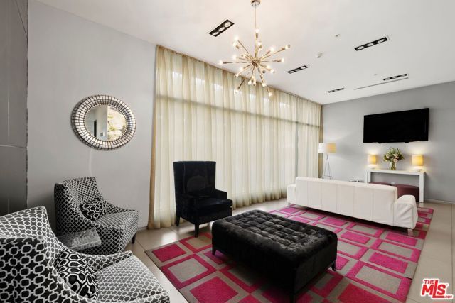 1234 Wilshire Boulevard 204, Los Angeles, CA 90017