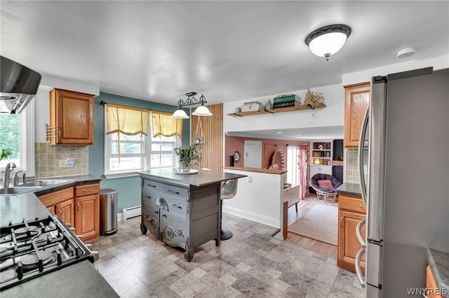 336 Seabrook Drive, Amherst, NY 14221