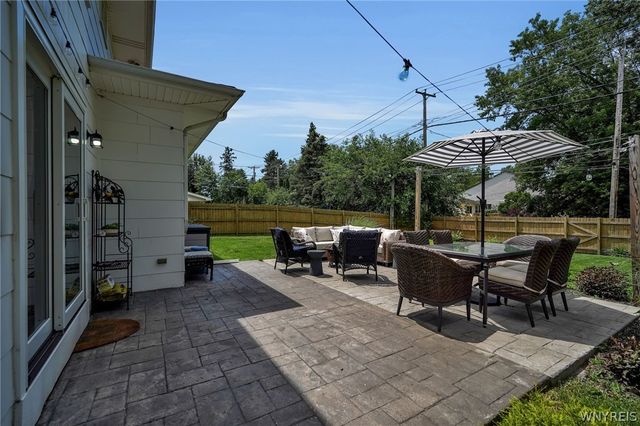 336 Seabrook Drive, Amherst, NY 14221