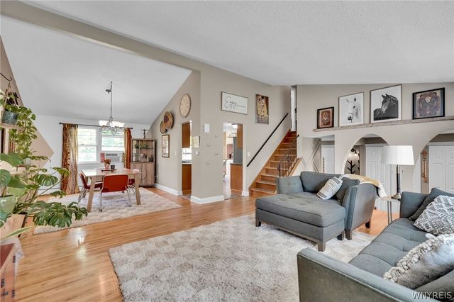336 Seabrook Drive, Amherst, NY 14221