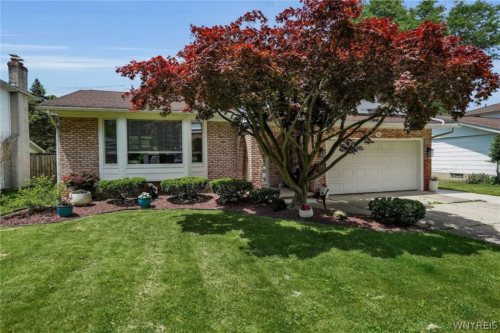 336 Seabrook Drive, Amherst, NY 14221