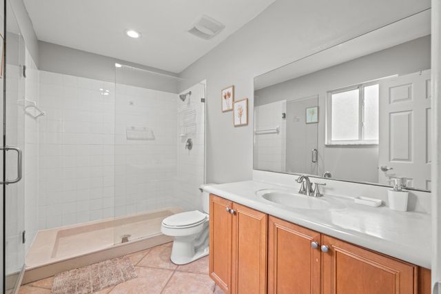 6107 Sandy Bank Terrace, Riviera Beach, FL 33407