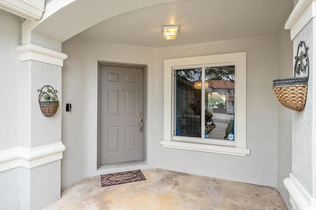 6107 Sandy Bank Terrace, Riviera Beach, FL 33407