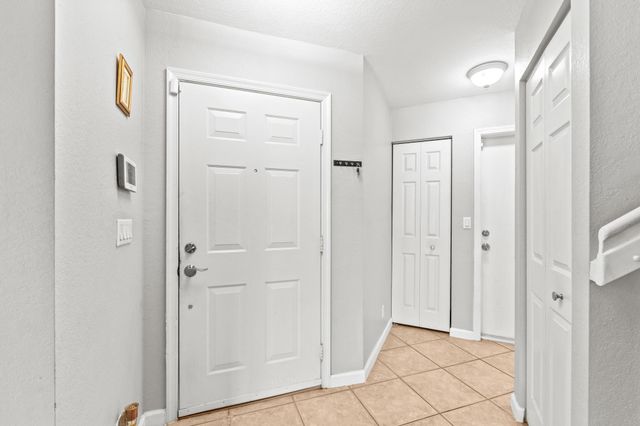 6107 Sandy Bank Terrace, Riviera Beach, FL 33407