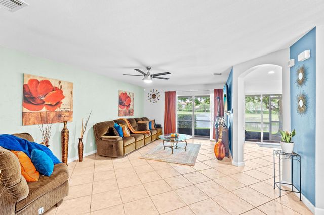 6107 Sandy Bank Terrace, Riviera Beach, FL 33407