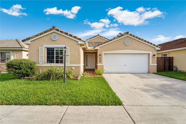 15840 SW 85th St, Miami, FL 33193