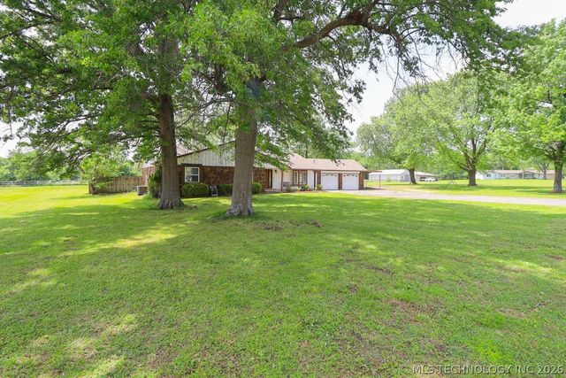 19110 E 97th Street, Broken Arrow, OK 74012