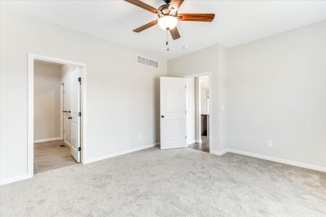 2224 E Arrowhead St, Andover, KS 67002