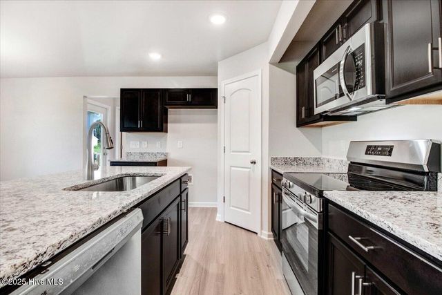 107 Streamlet Drive, Fremont, NC 27830