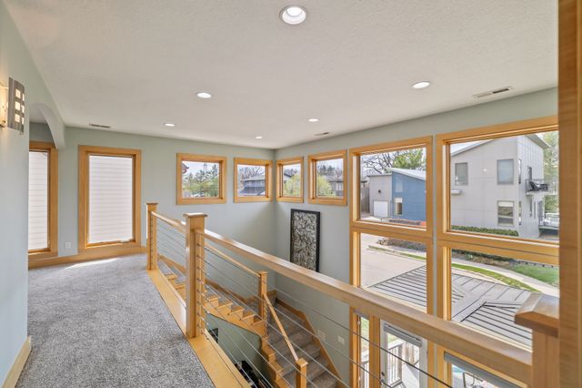 5683 Long Meadow Court, Johnston, IA 50131