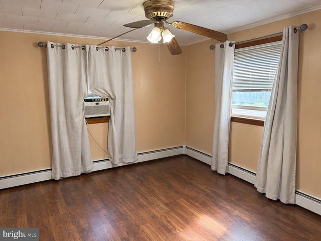 17 OLD NEW RD, Monmouth Junction, NJ 08852