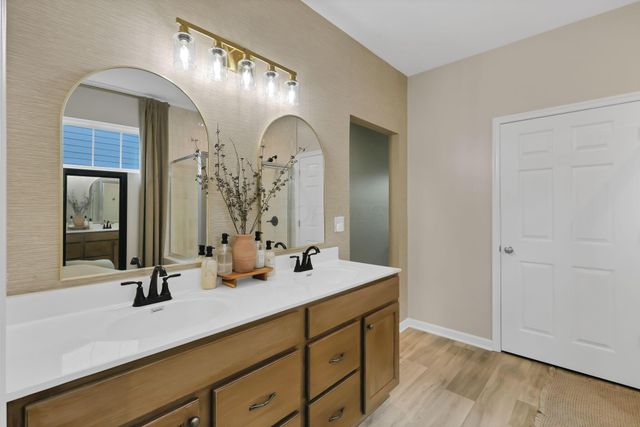 1583 Goldwell Drive, Sunbury, OH 43074