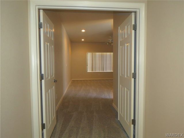 2063 John Wayne Drive, Kingman, AZ 86409