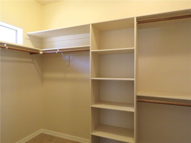 2063 John Wayne Drive, Kingman, AZ 86409