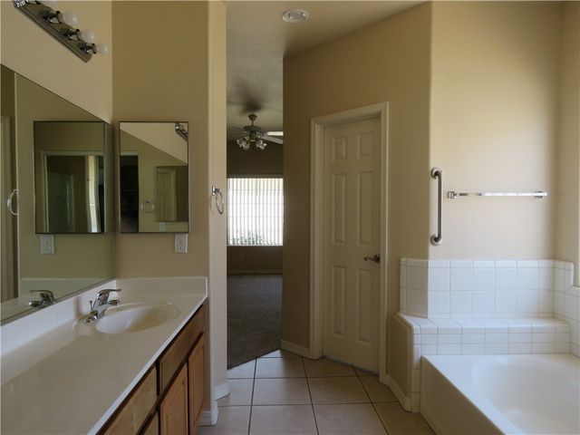 2063 John Wayne Drive, Kingman, AZ 86409